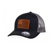 Load image into Gallery viewer, USA Flag Leather Snap-Back